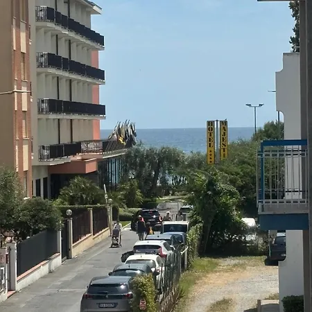 Appartement A 100 Mt Dalla