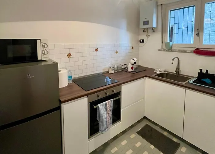 A 100 Mt Dalla * Diano Marina